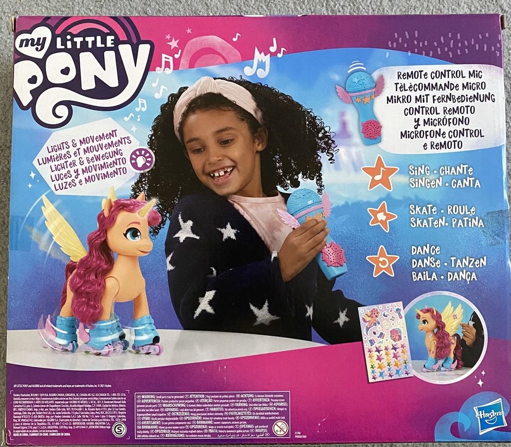 My Little Pony śpiewająca Sunny na rolkach