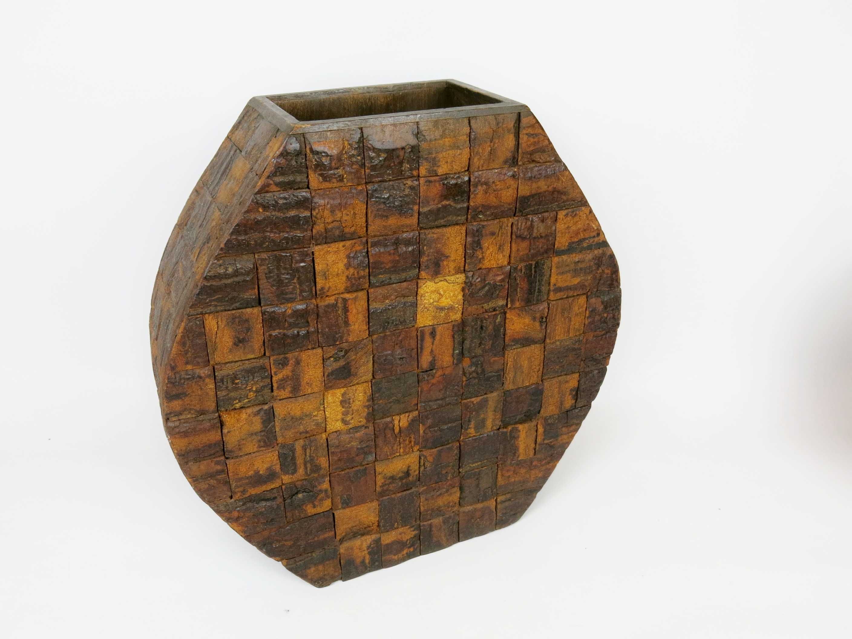 wielki drewniany wazon osłonka z kory vintage mozaika