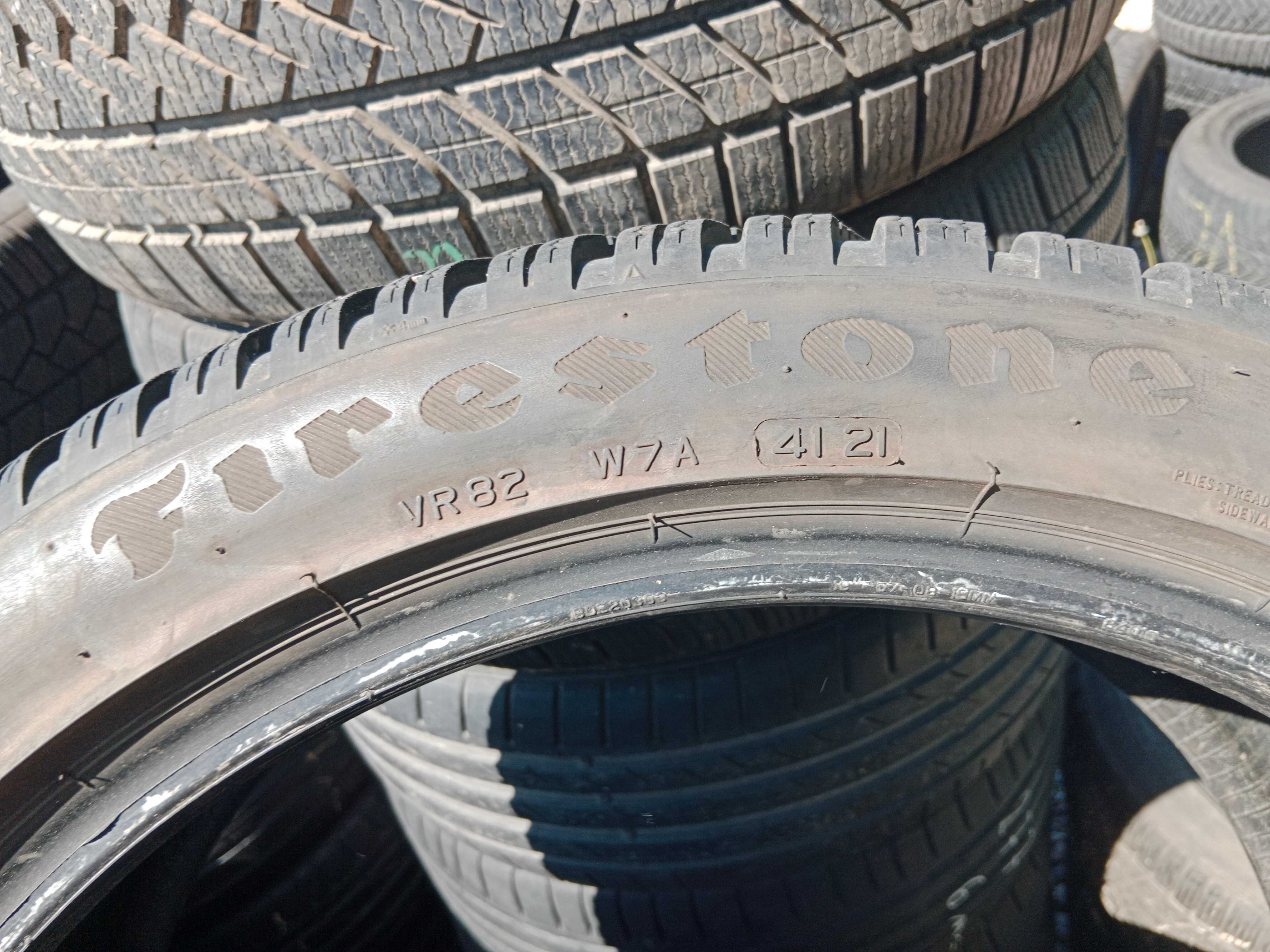 Opona używana 225/45R19 Firestone Winterhawk 4 1szt.