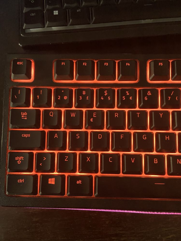 Razer ornata v2 teclado