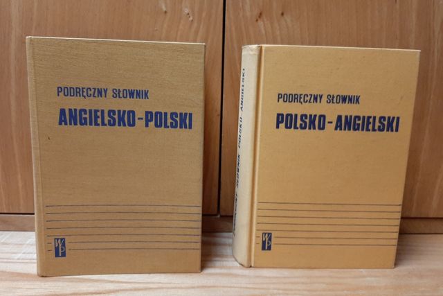 Książka Podręczny słownik angielsko-polski i polsko- angielski. 2 tomy