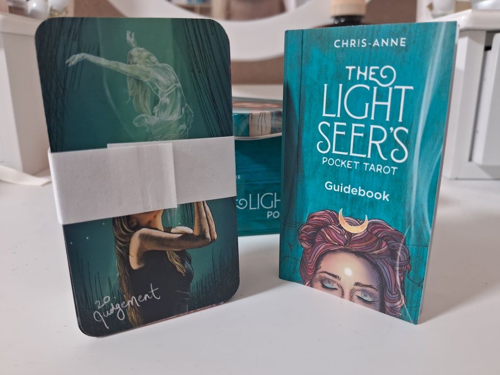 The Light seer's tarot / Таро светлых провидцев . Pocket size