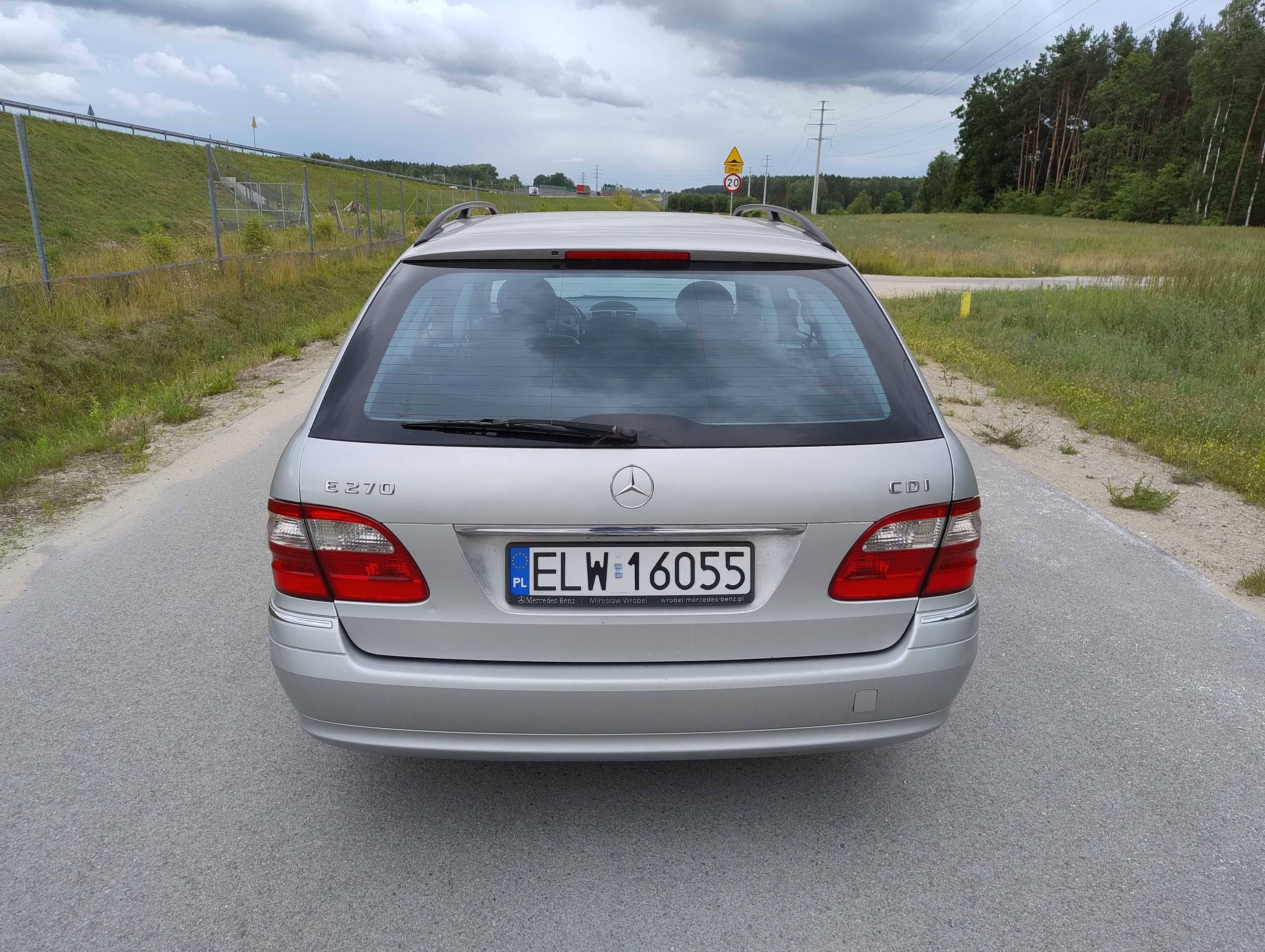 2.7 cdi automat w dobrym stanie  zarejestrowany niski przebieg