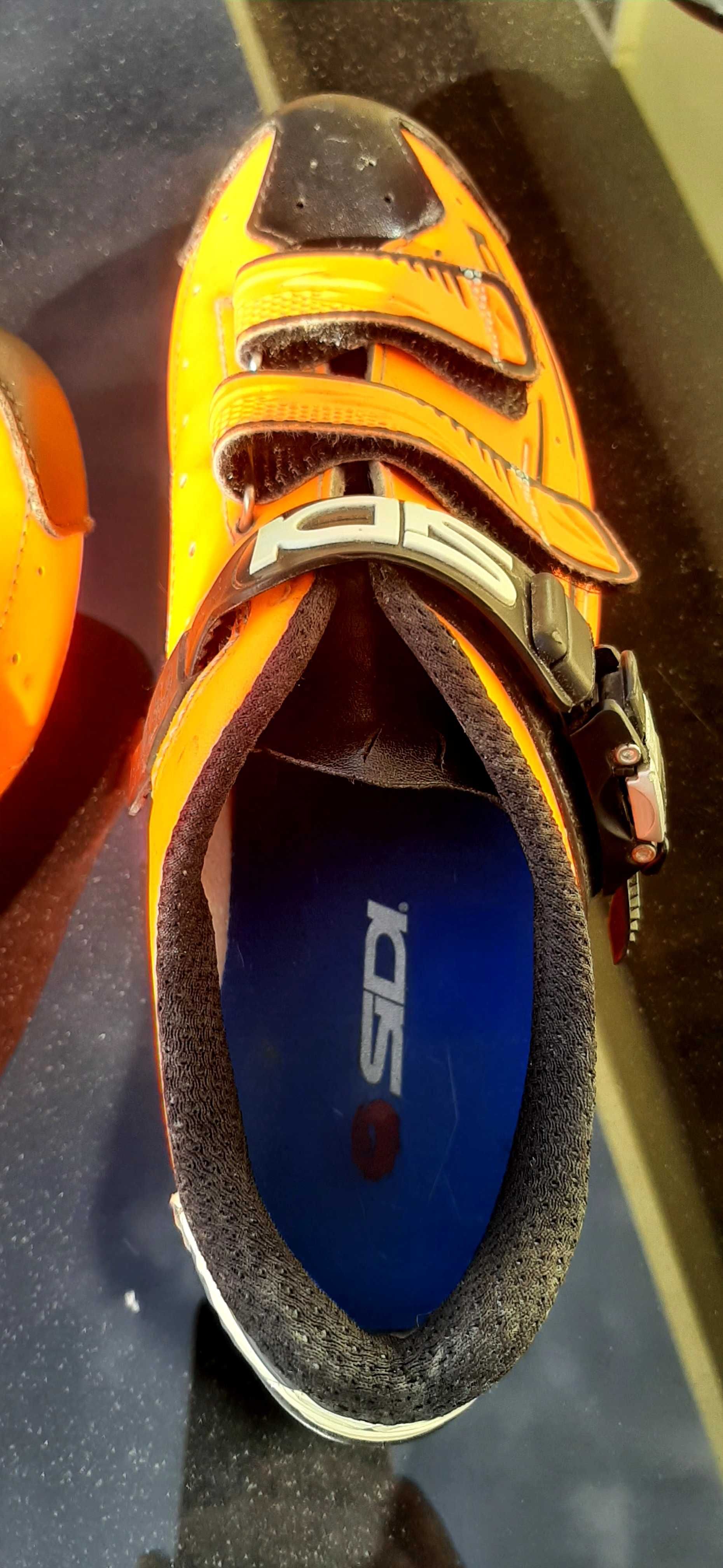 Sapatos ciclismo Sidi laranja tamanho 43 bom estado
