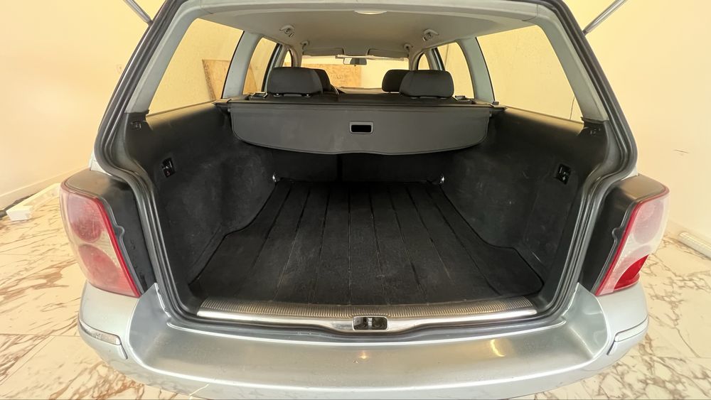 Volkswagen Passat 1.9 TDI – 2003 trato financiamento