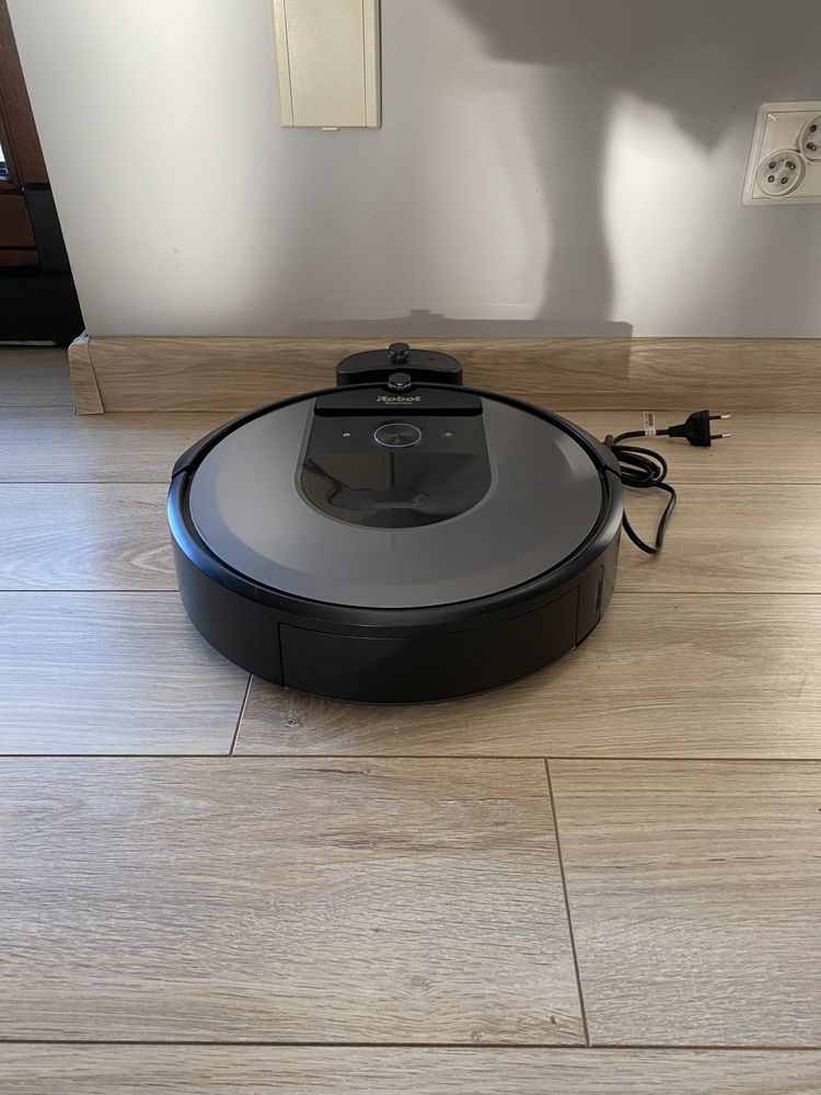 Irobot Roomba i7