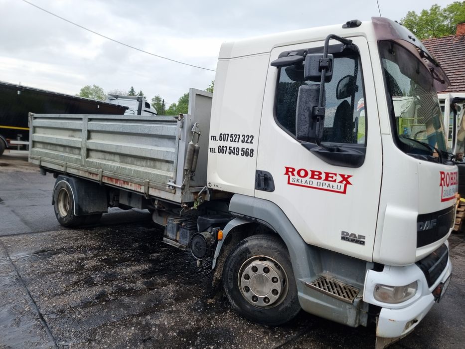 Usługi transportowe/Transport zboża/żwiru/piasku