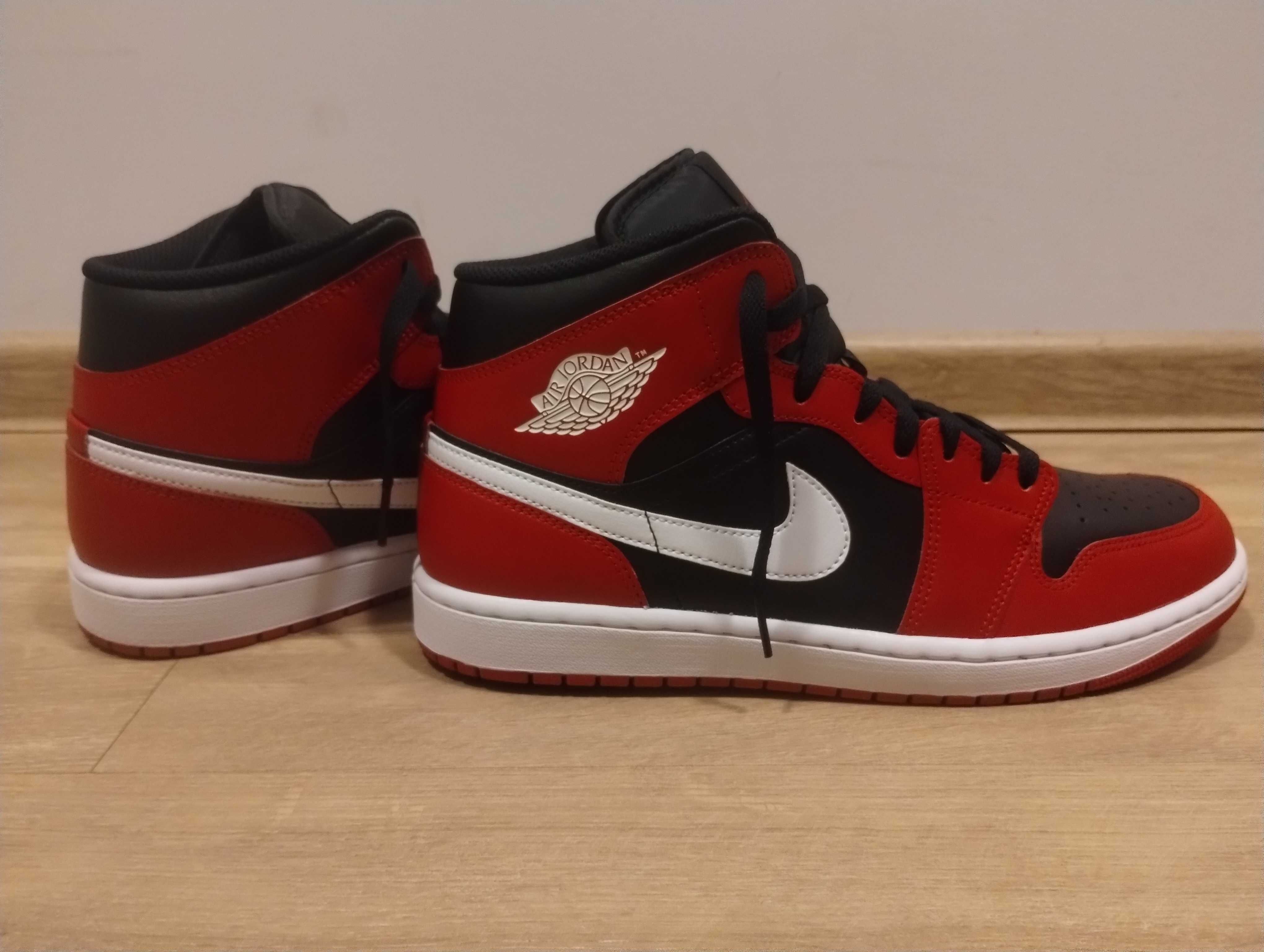 Nike Air Jordan 1 Mid black-white/gym-red