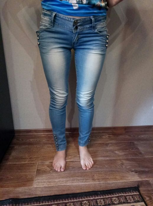 Джинсы для подростка