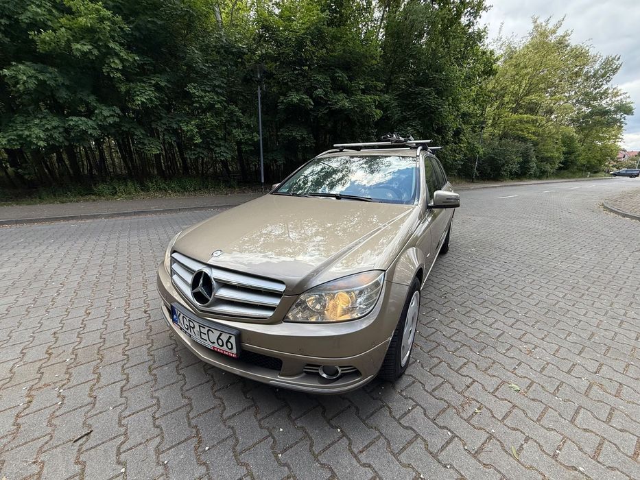 Mercedes-Benz Klasa C W204 C 220 CDI Avantgarde 2009 | lift | kombi | manual