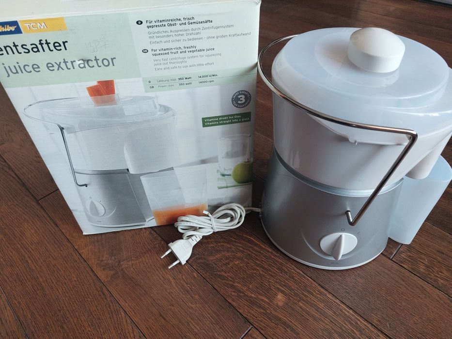 Соковитискач TCM Tchibo