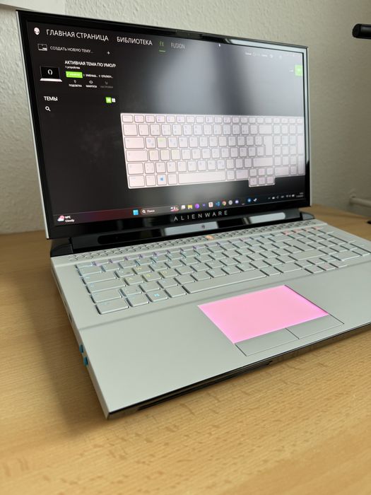 Alienware  Area51m r2