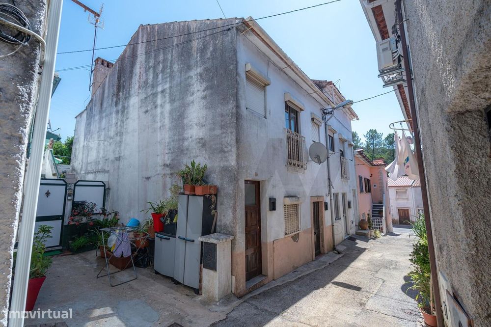 Moradia T2 e T3 em Casal de Eira, Eiras, Coimbra, Habitação ou Investi