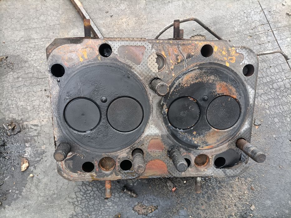 Głowica , rozrusznik, blok hanomag 44c 66c