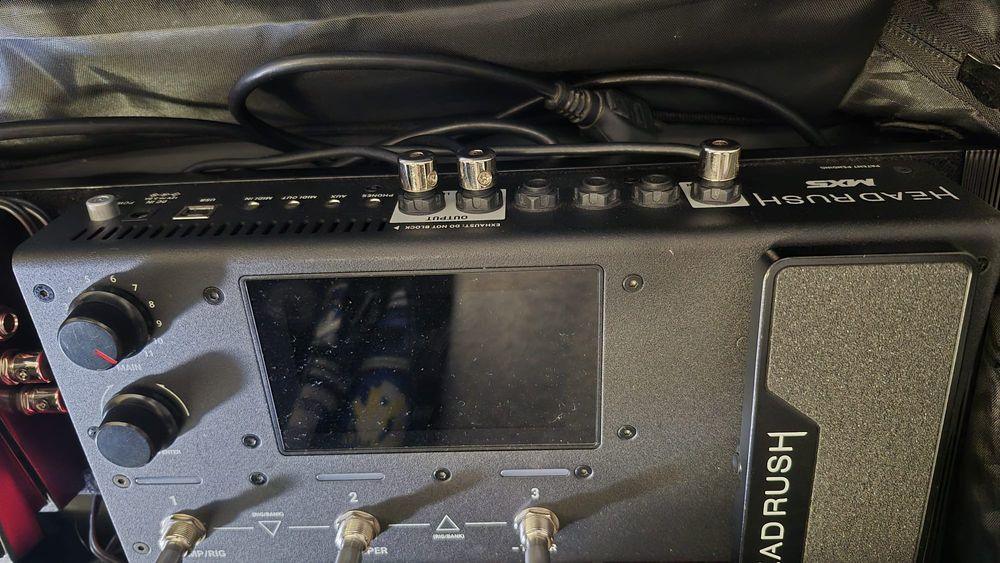 Headhush mx5 em perfeito estado