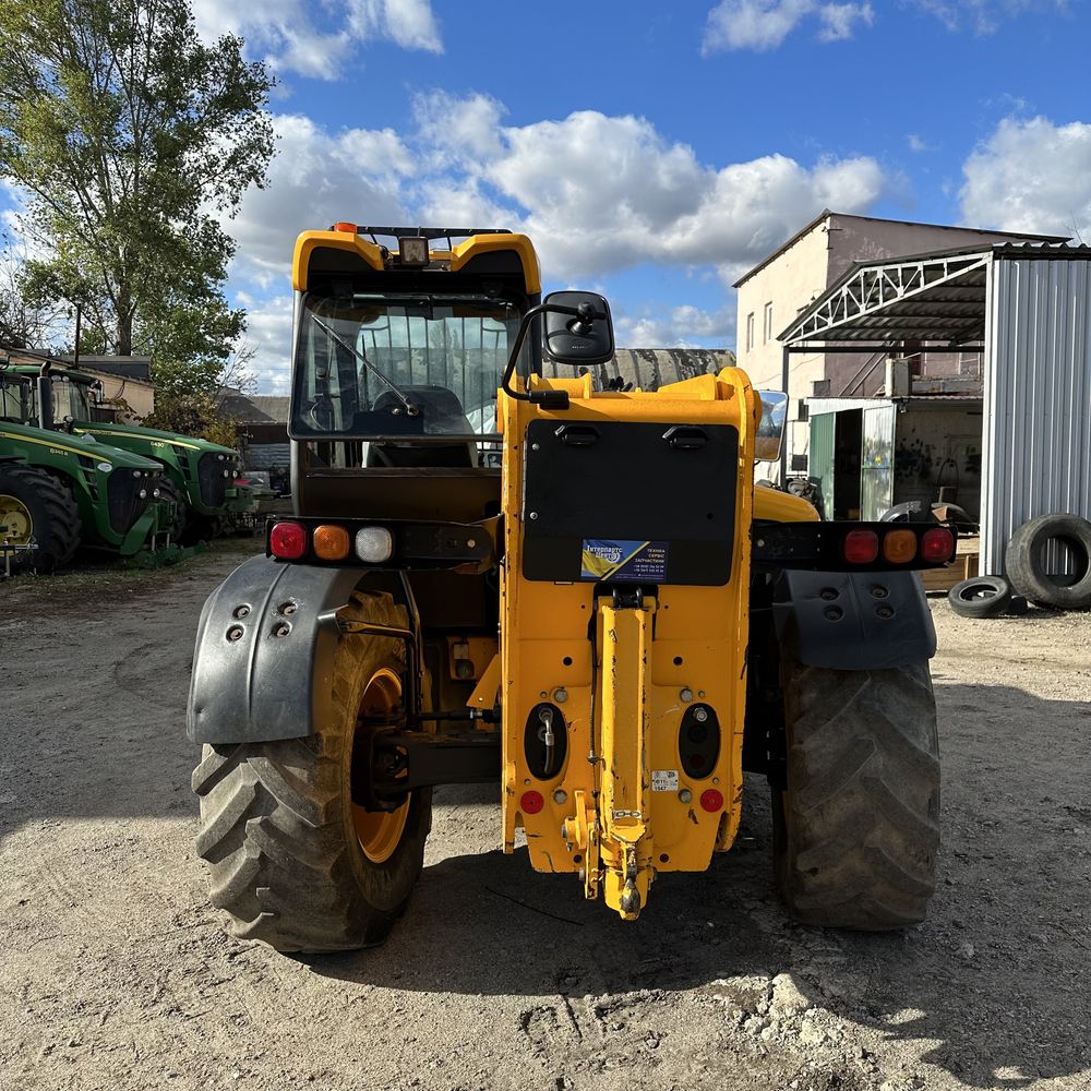 Телескопічний навантажувач JCB 535-95