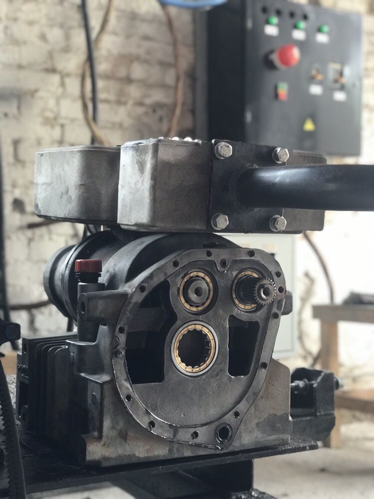 Ремонт винтового роторного пластинчатого компрессора воздуходувки