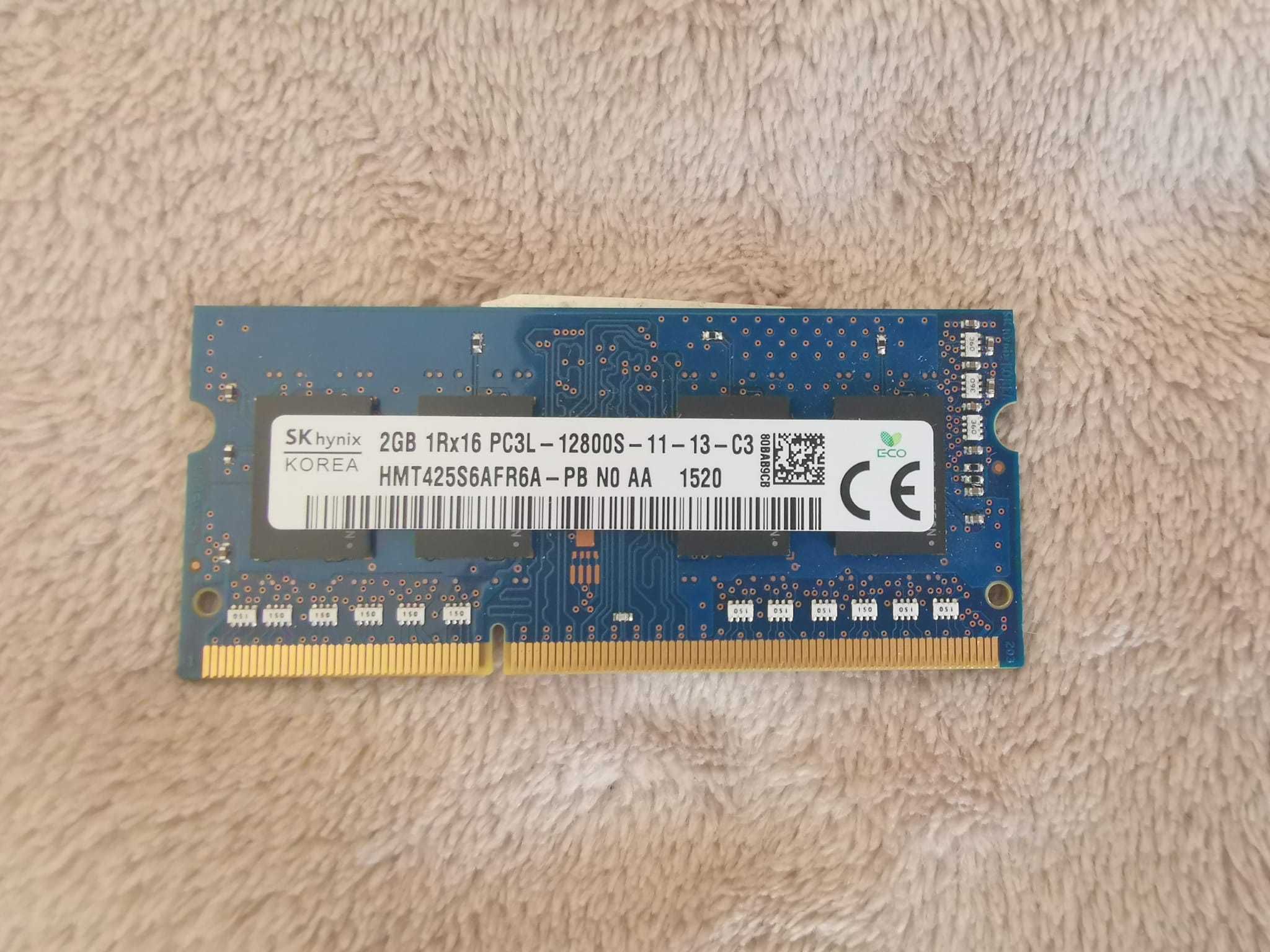 Память SK hynix 2 GB SODIMM DDR3 1600 MHz (HMT425S6AFR6A-PB)
