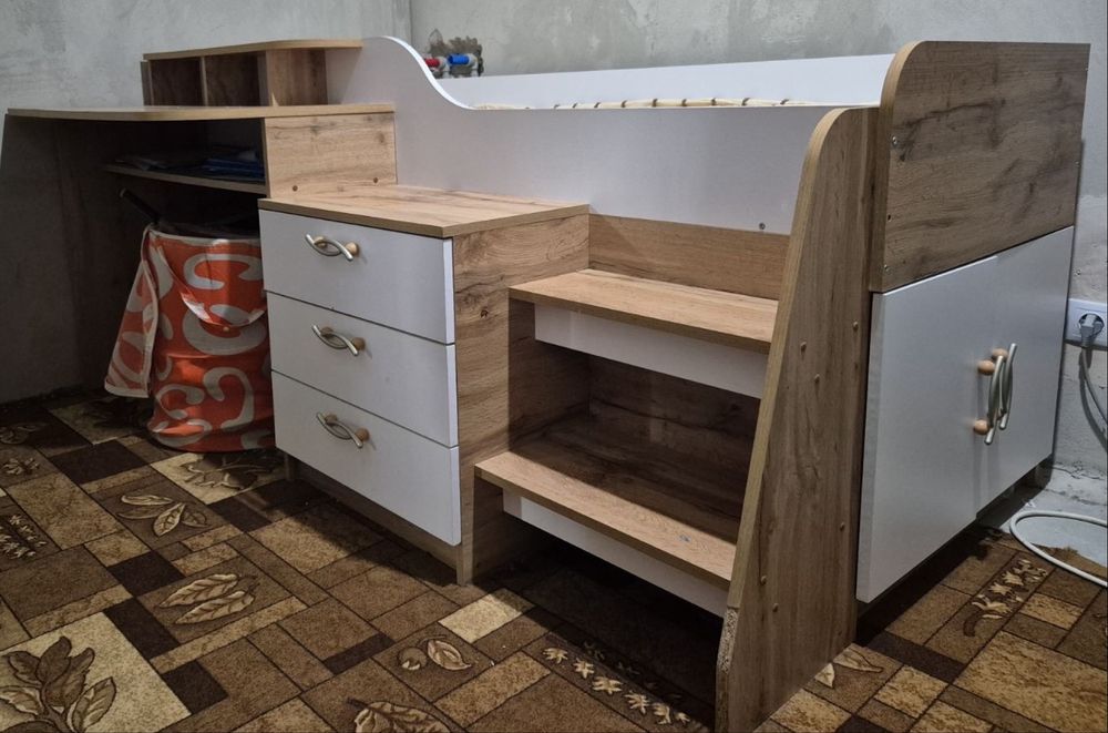 Дитяче Ліжко-горище