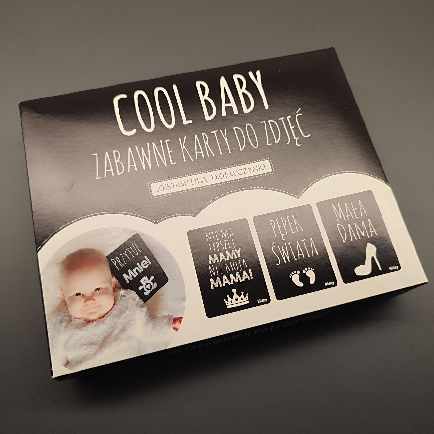 Zabawne karty do zdjęć dla dziewczynki Cool Baby