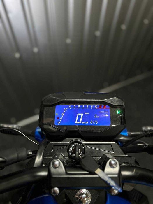 Новий мотоцикл Spark SP200R-33