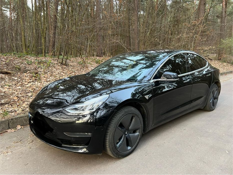 Tesla Model 3 Standard Range Plus 2019 р