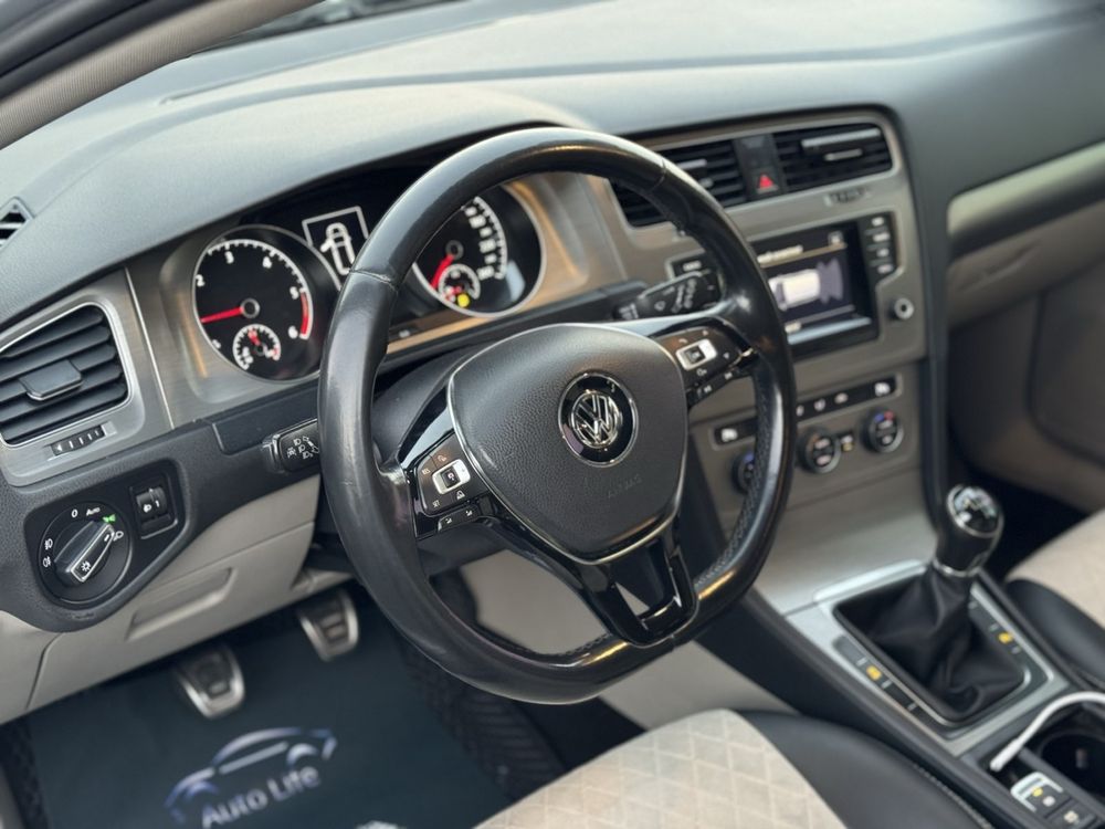 Volkswagen Golf 7