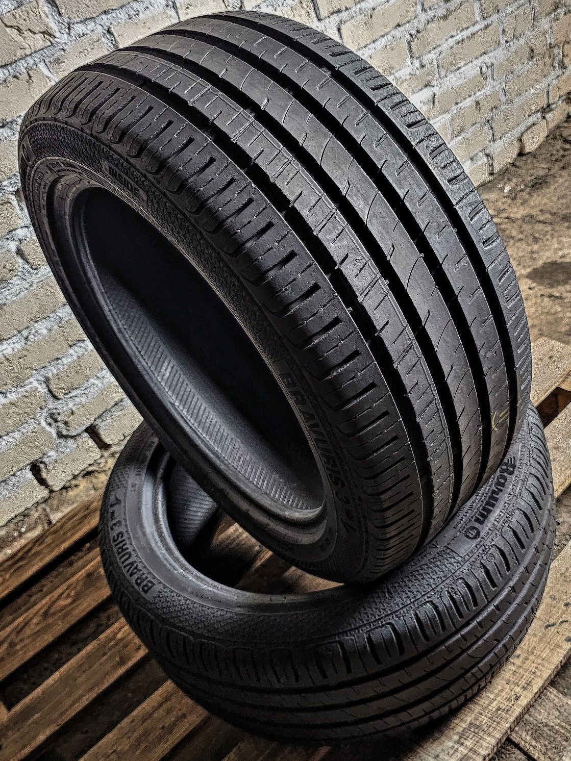 Пара 235/45r17 Barum | 2023 | 6.5mm | Преміум шини | Ідеал | 2шт.