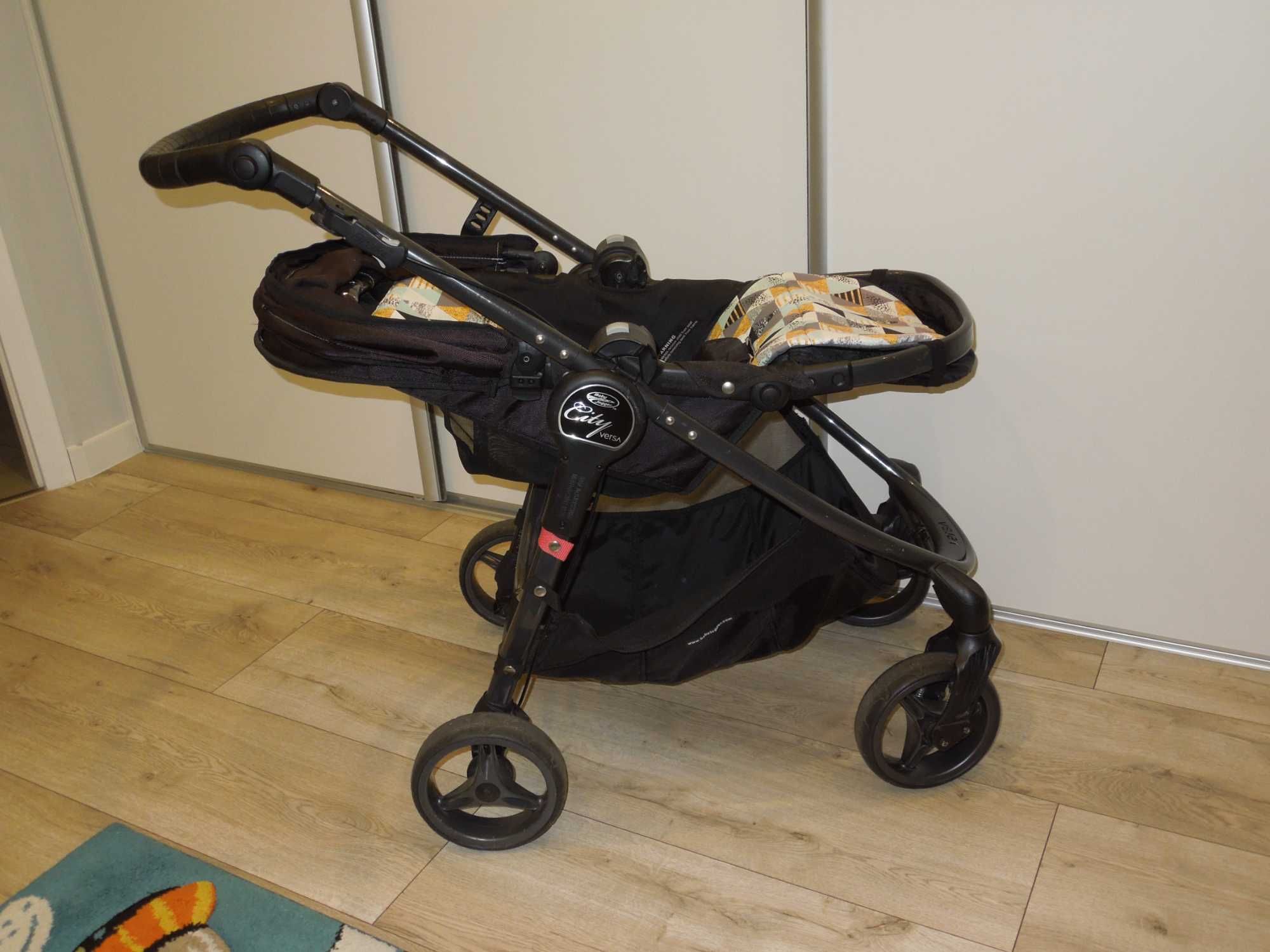 Wielofunkcyjny markowy wózek 2w1 Baby Jogger City Versa – super stan!