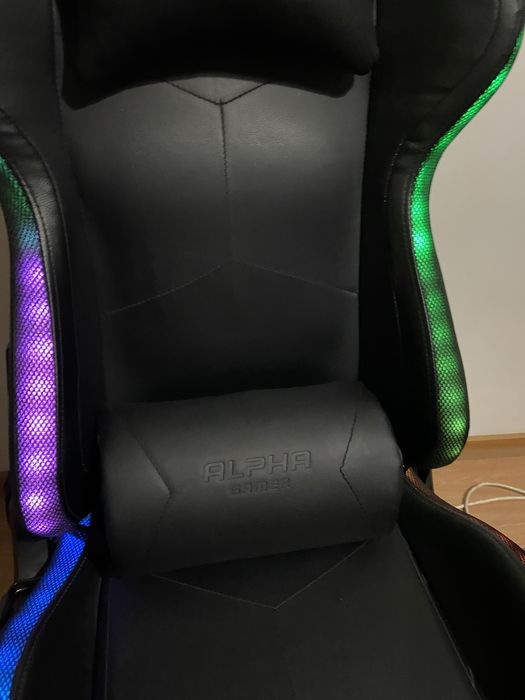 Cadeira gamer Alpha gamer RGB