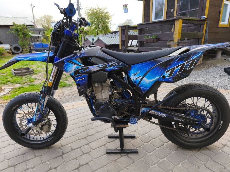Beta rr390 SUPERMOTO    KTM/Husqvarna/husaberg