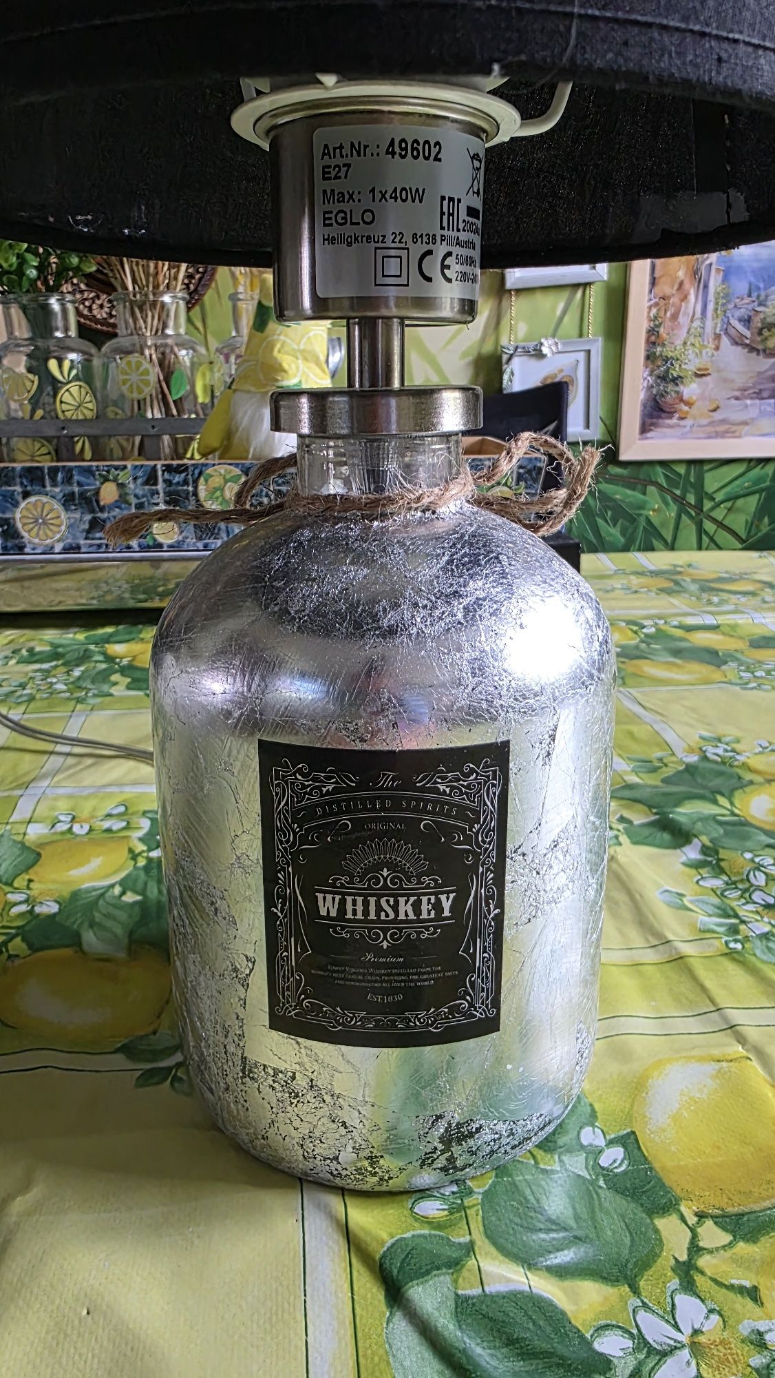 Lampka stołowa whisky
