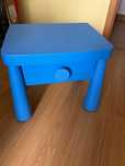 Mesa de cabeceira de criança Ikea
