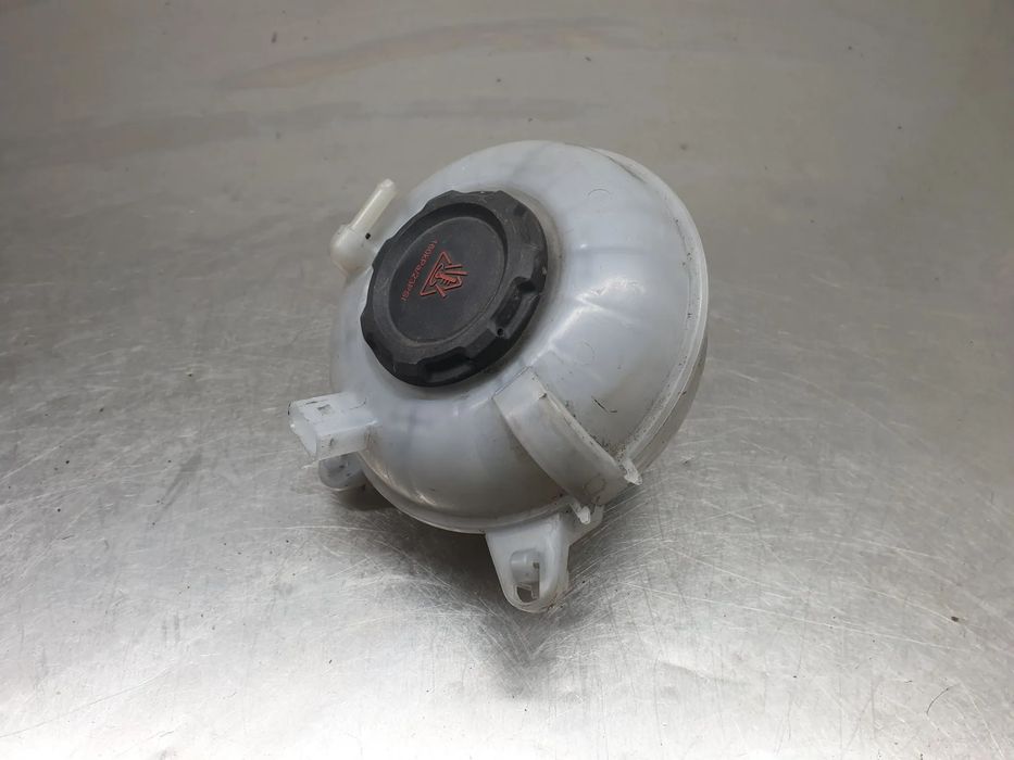Reservatório / depósito da água / líquido de refrigeração AUDI A3 (8V1