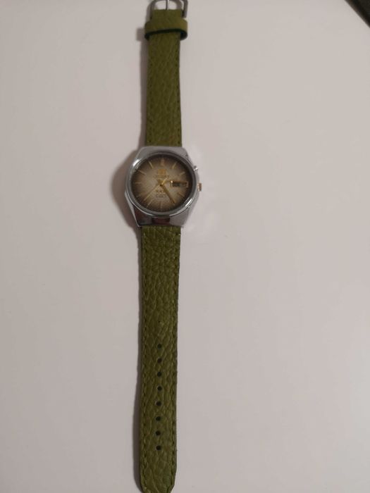 Orient Crystal 21 jewels - pasek zielony