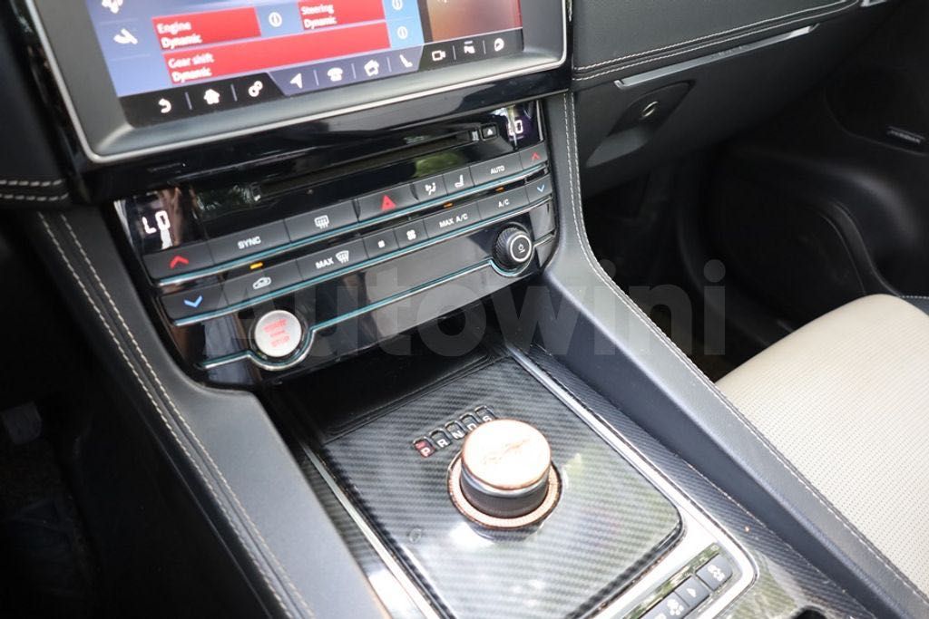 2018 Jaguar F-PACE 2.0 TDI AWD Prestige