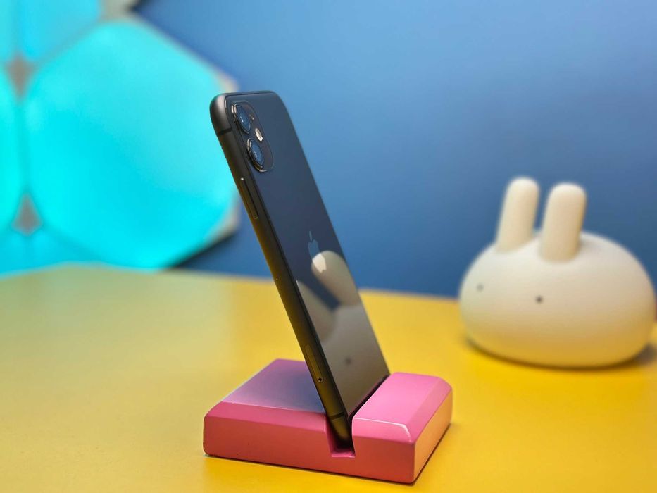 Смартфон Apple iPhone 11 128GB Black (142994) Б/У З ГАРАНТІЄЮ