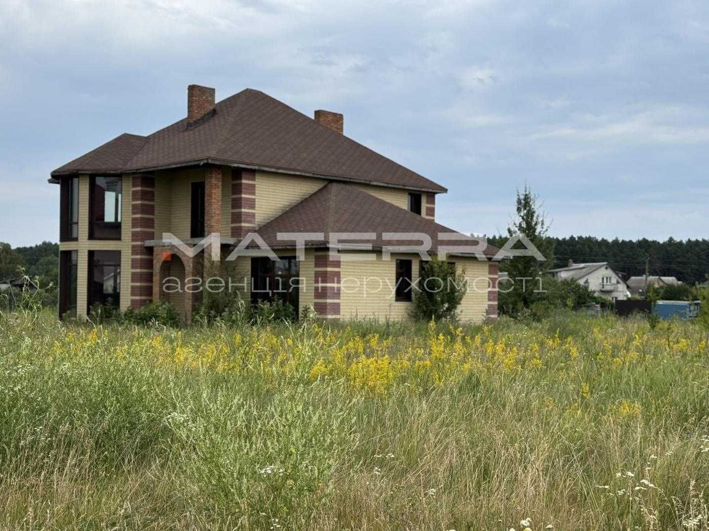 Бобриця продаж будинку біля лісу та озер