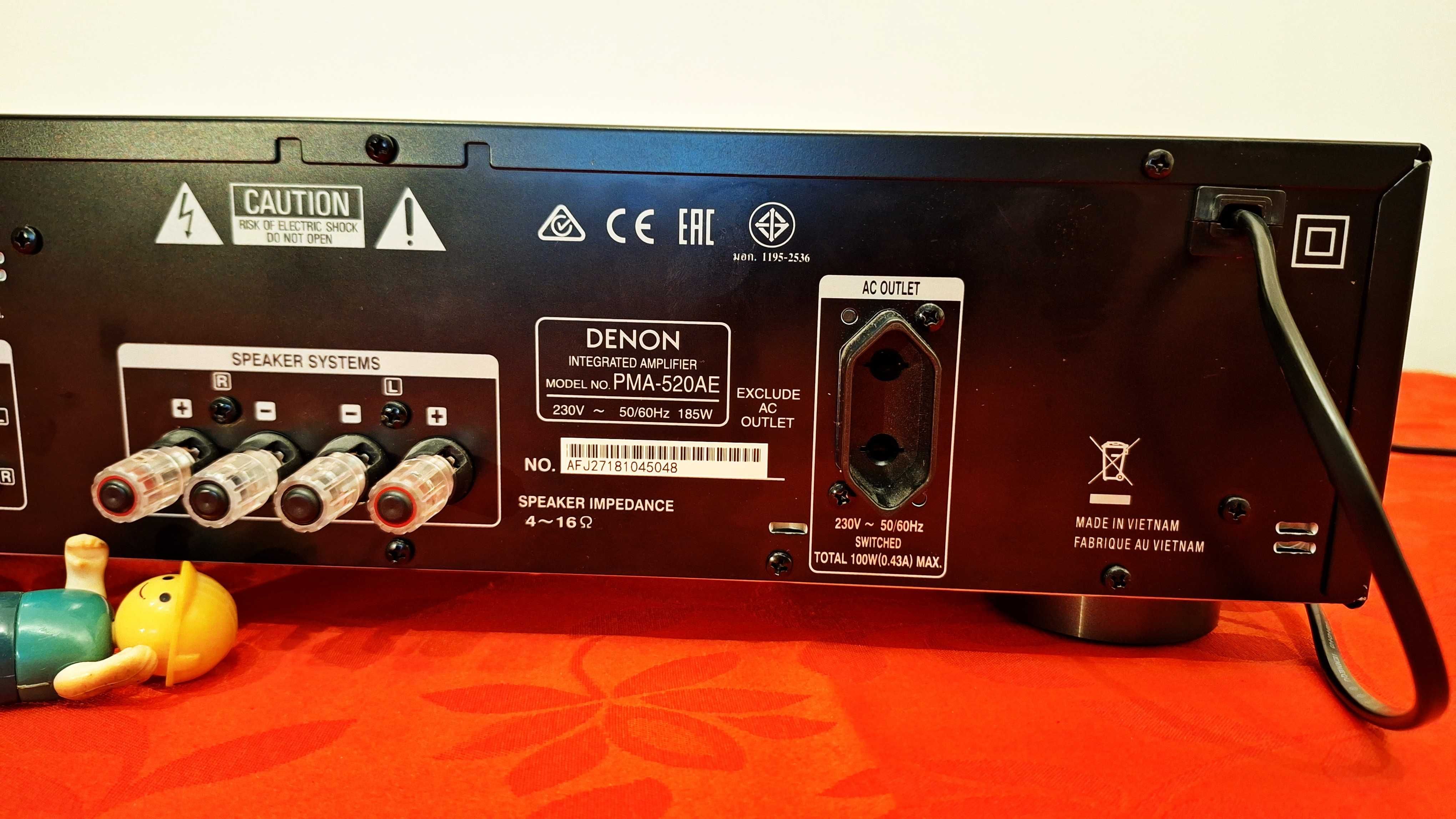 Amplificador integrado DENON PMA-520AE com comando remoto