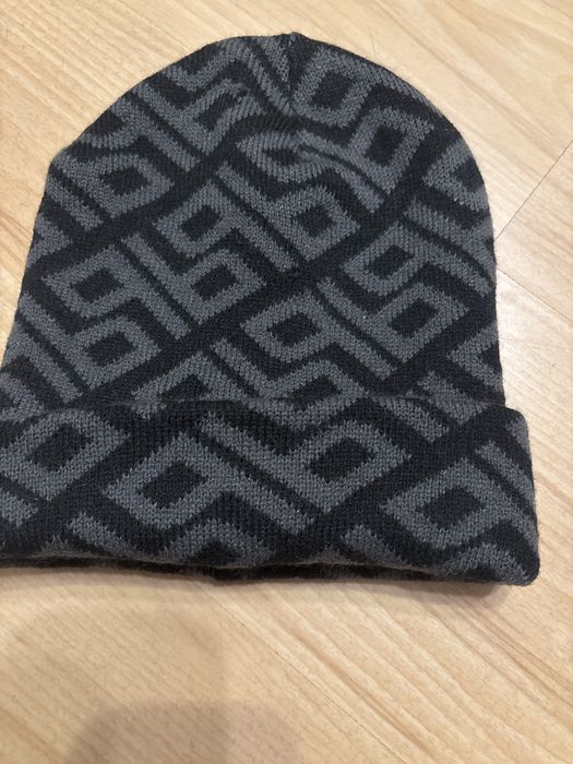 Męska czapka szaro- czarna