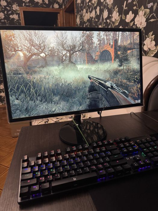 Монітор samsung 24 дюйми як новий