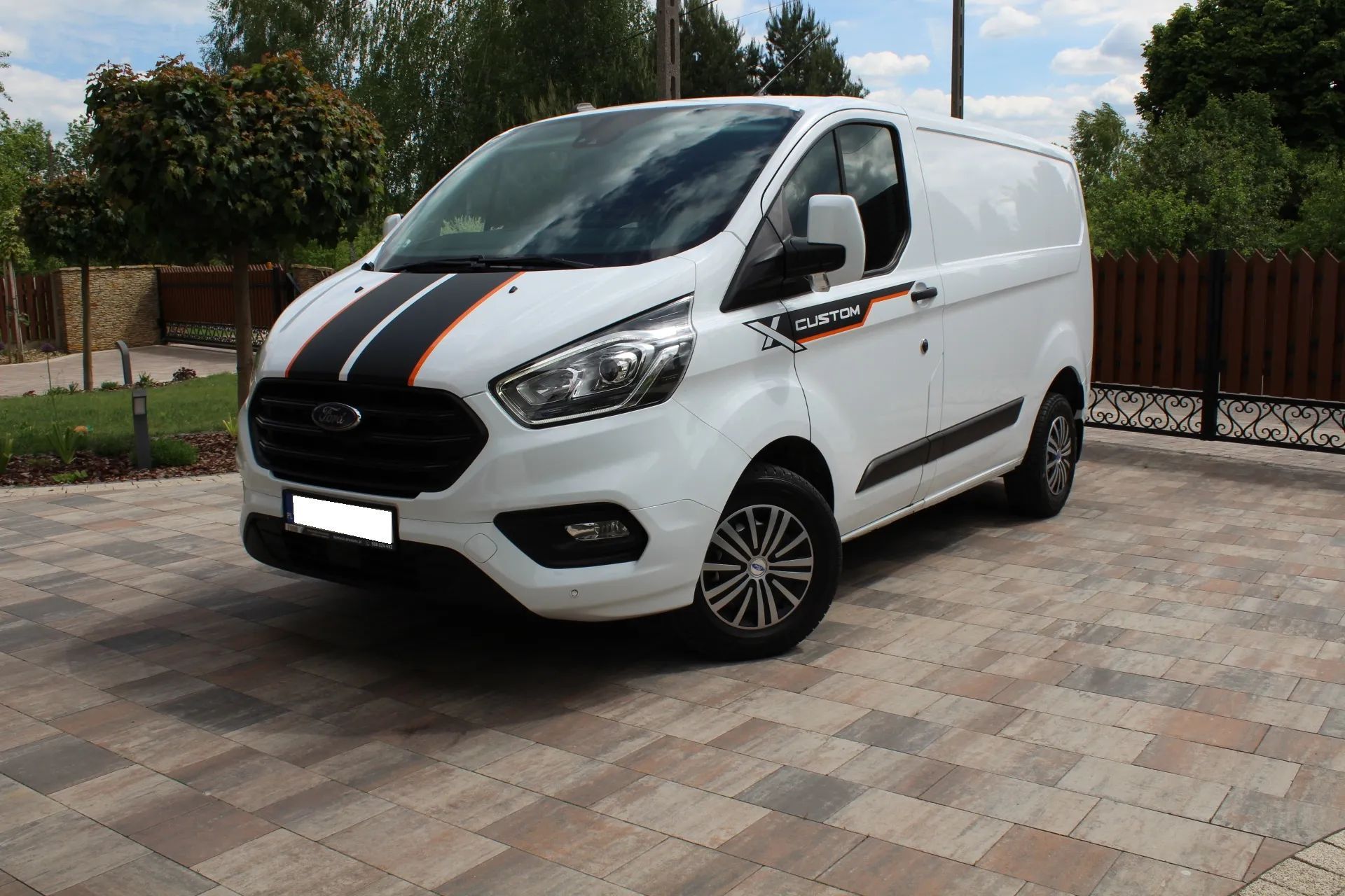 Ford Transit Custom  64 900 zł Netto Salon Polska VAT-1 Możliwy LEASING Bezwypadkowy F VAT