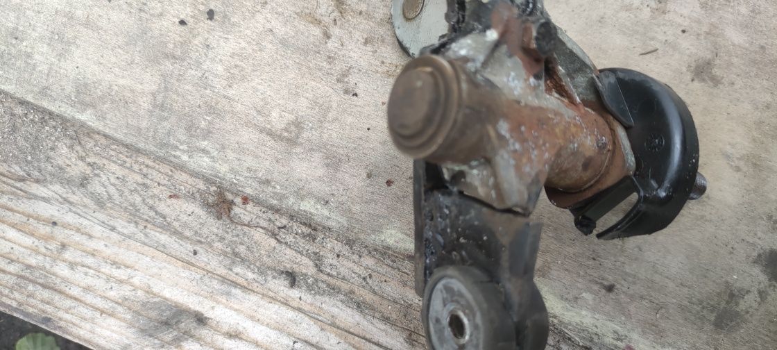 Mechanizm wycieraczek silniczek kia venga Hyundai ix20