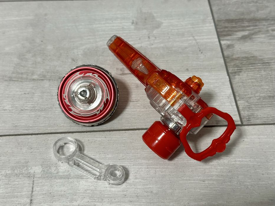 Infinity Nado, инфинити надо, меч и бейблейд, дзиґа