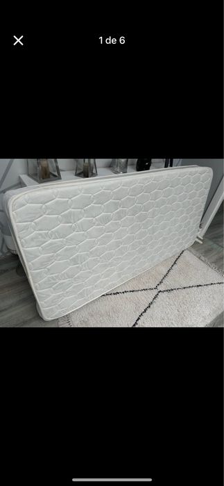 Colchão 1,90 por 0,90 como novo.  Transponte a cargo do comprador