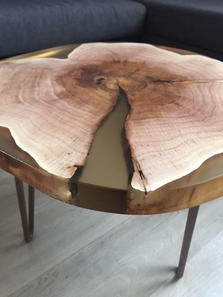 Журнальний стіл столик з дерева та епоксидної смоли