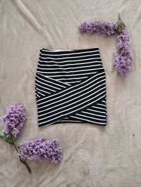 Spódniczka mini czarno biała paski Shein xs
