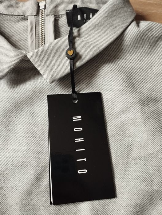 Klasyczna elegancka sukienka