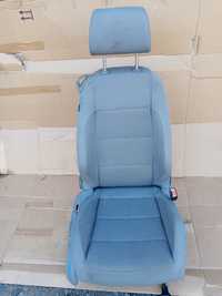 Fotel pasażera prawy VW Golf V 5 3D