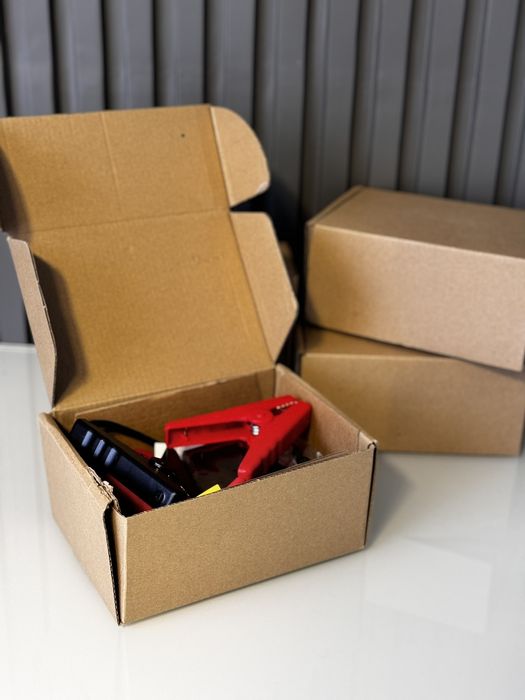 Пусковое устройство,бустер,повер банк Jump Smart Starter Power Bank